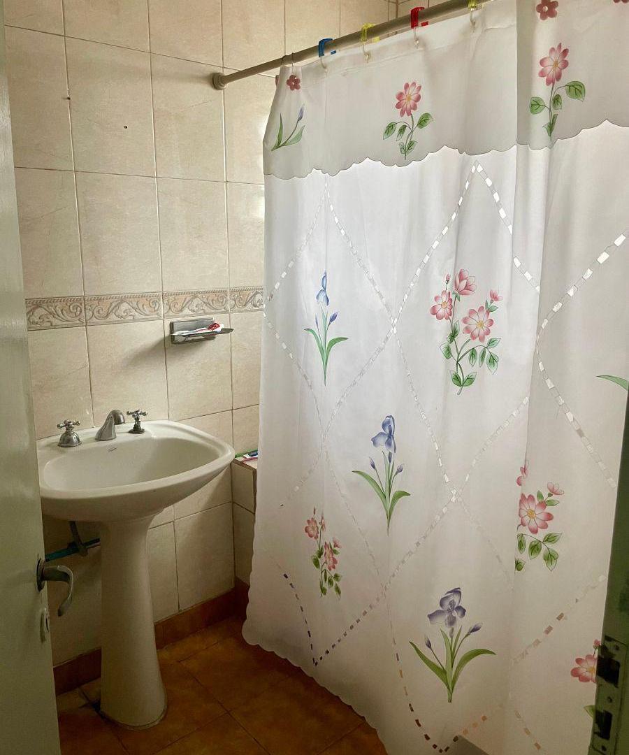 Foto de En venta Casa a refaccionar en Pueyrredón 1300 Barrio Villa. Belgrano, imagen 1
