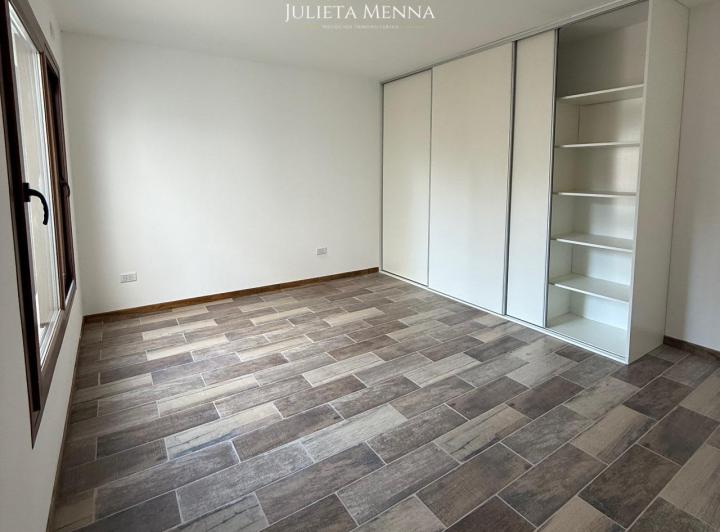 JULIETA MENNA INMOBILIARIA VENDE DEPARTAMENTO EN BARRIO SANTA RITA 5