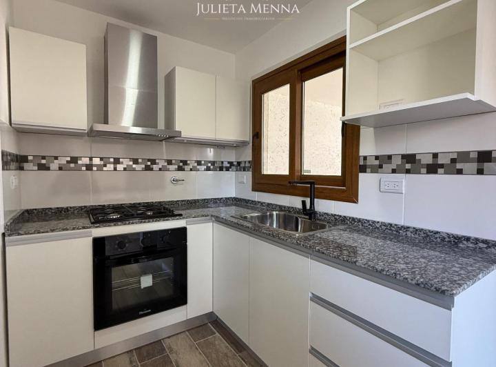 JULIETA MENNA INMOBILIARIA VENDE TRIPLEX BARRIO SANTA RITA VILLA CARLOS PAZ 2