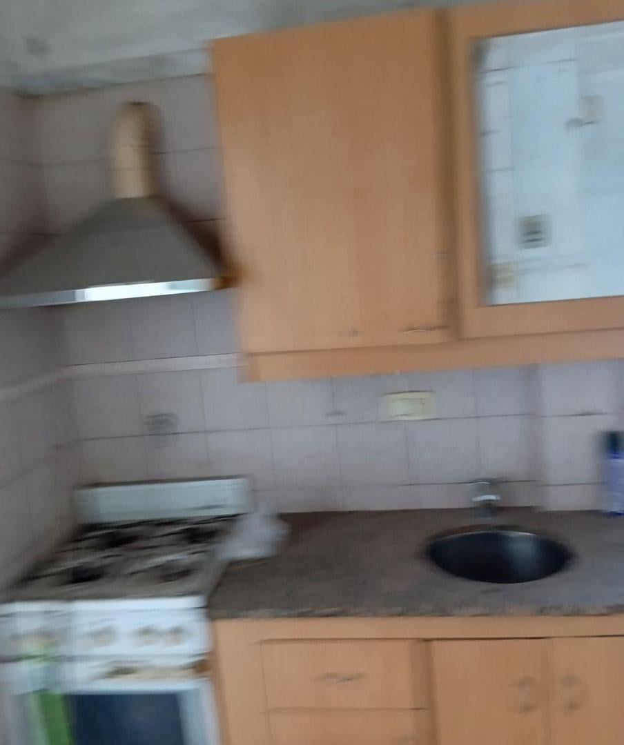 Foto de PH a reciclar de 36m² con 1 dormitorio en venta en Flores., patio de 6, imagen 5