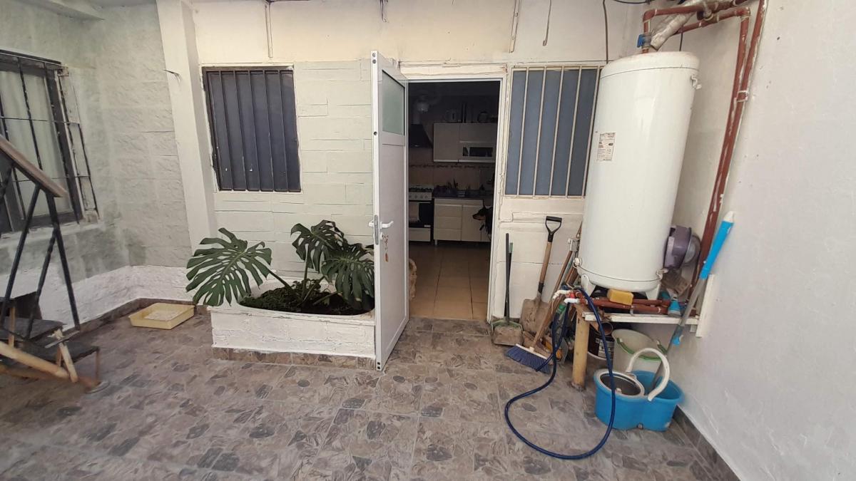 ¡Apta Credito! Casa Excelente Ubicacion en Calle Zarate de Mendoza 5