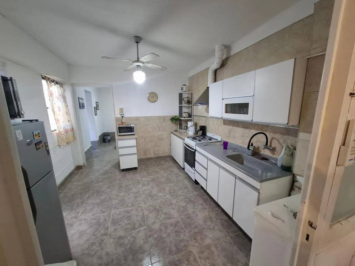 ¡Apta Credito! Casa Excelente Ubicacion en Calle Zarate de Mendoza 4