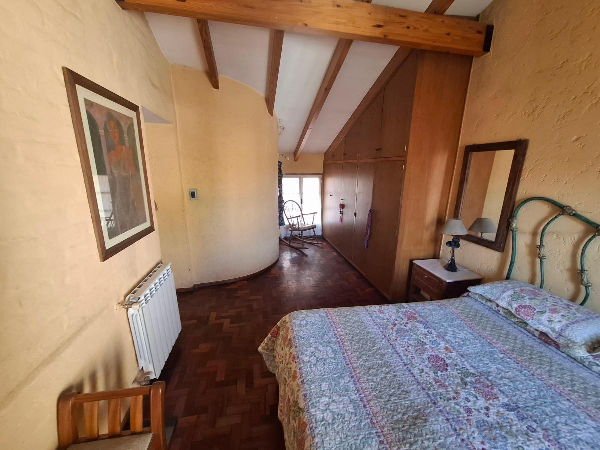 Casa en Venta: Ubicada en Calle Antártida Argentina 1100, Godoy Cruz. 4