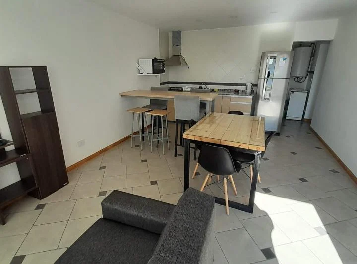 Departamento a estrenar en Dorrego, sobre calle México y Adolfo Calle.  2