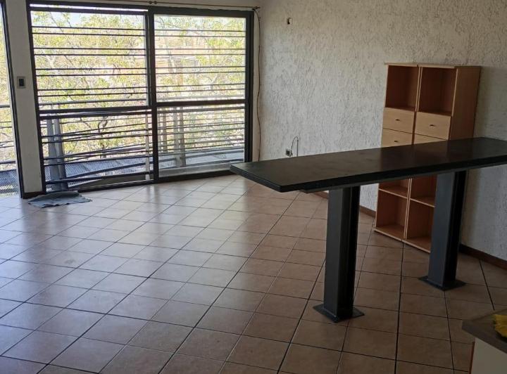 ¡Oportunidad! Se alquila departamento en calle Cañadita Alegre,  Guaymallén. 	 2