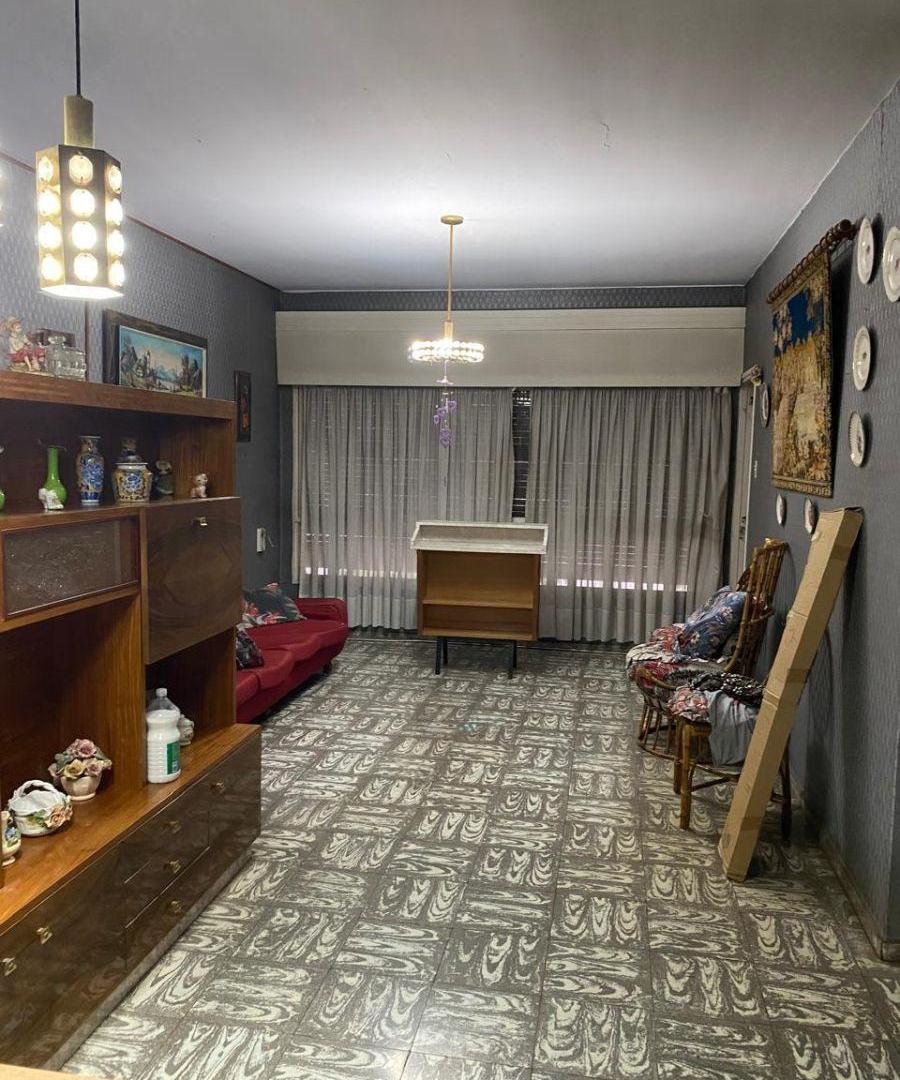 Foto de ¡OPORTUNIDAD DE INVERSIÓN! VIVIENDA, GALPÓN Y LOCALES COMERCIALES., imagen 3