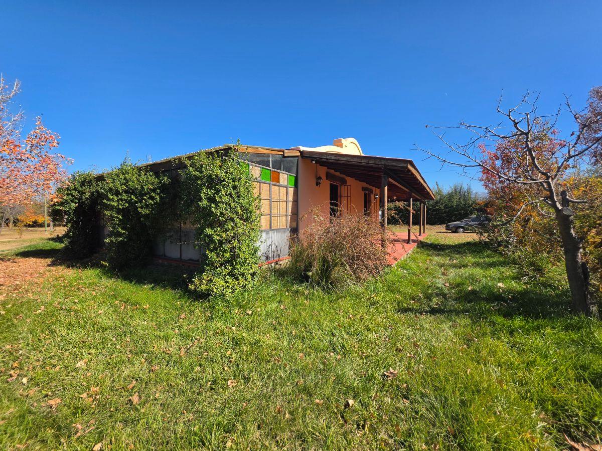 Casa de 2.000 m2 parquizado en Alquiler | Vistalba, Luján de Cuyo (Estilo Rústico Consolidado)