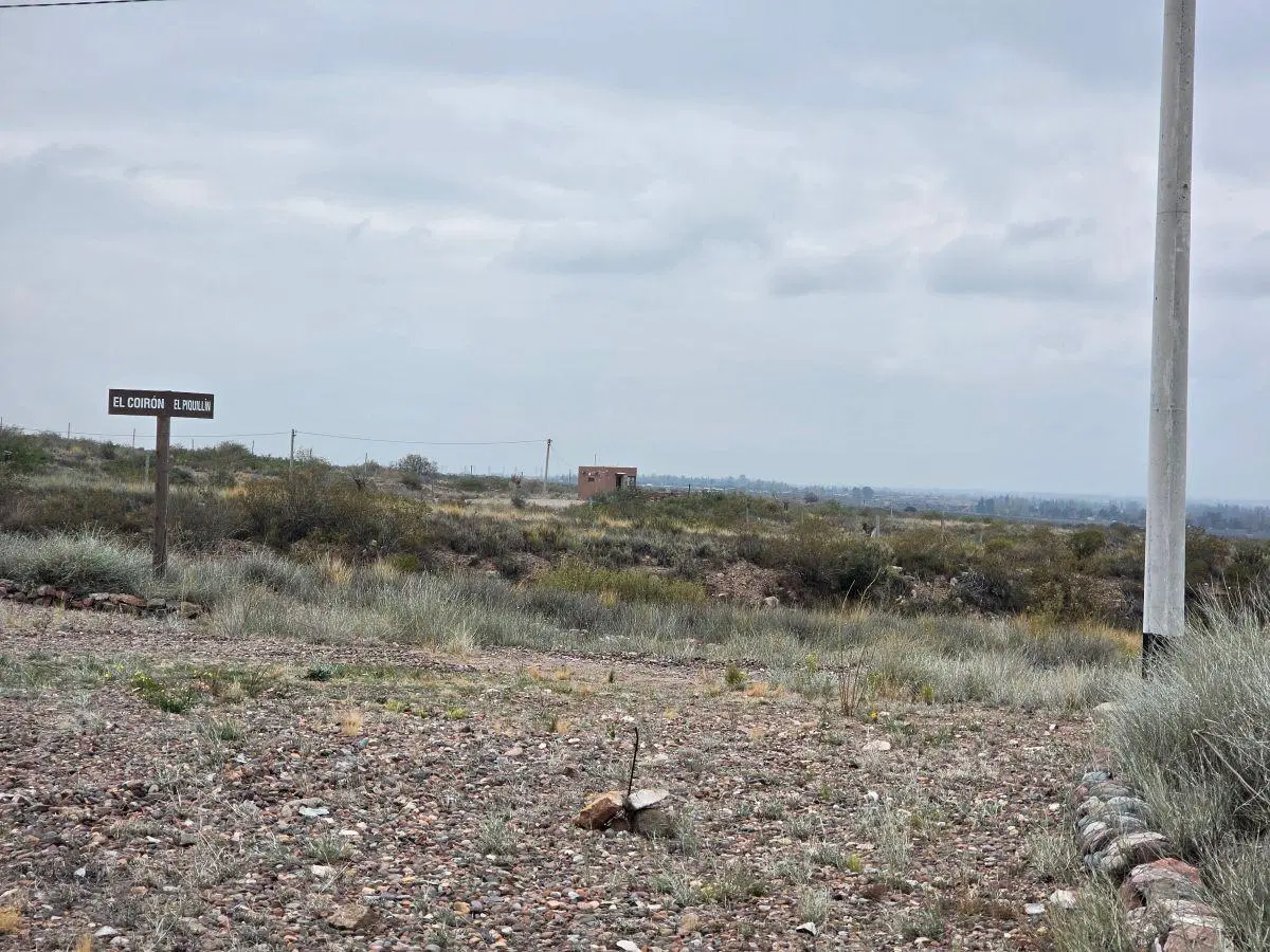 EN VENTA: ESPECTACULAR LOTE DE 2.000 m² – B° PRIVADO ALTOS DE LA CRUCESITA. 3