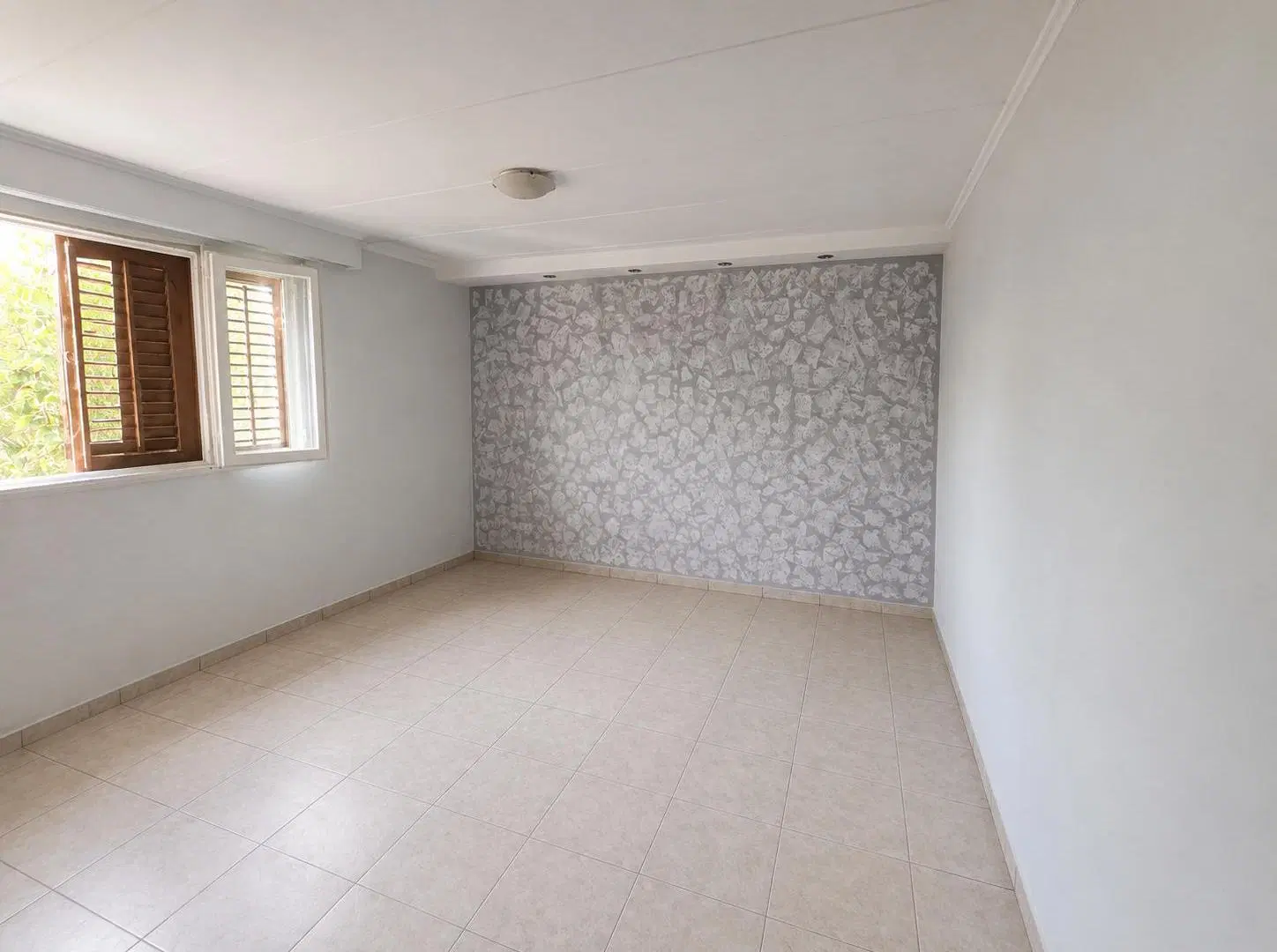 Departamento en alquiler, ubicado en Santa Fe y Videla Castillo, 4ta sección, Ciudad de Mendoza. 1