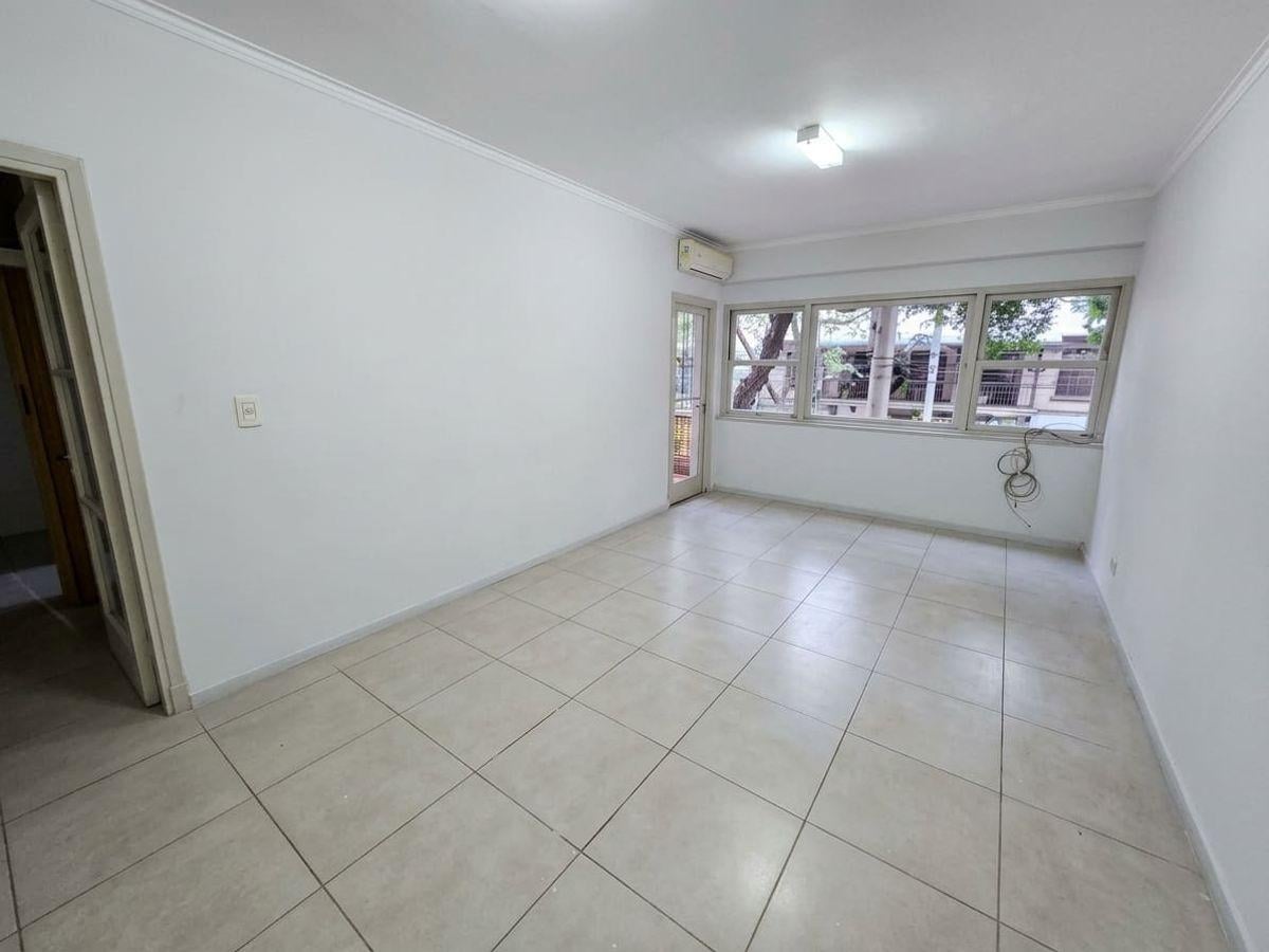 Foto de SE VENDE DEPARTAMENTO | RECICLADO A NUEVO | EN PLENO CENTRO DE MENDOZA., imagen 1