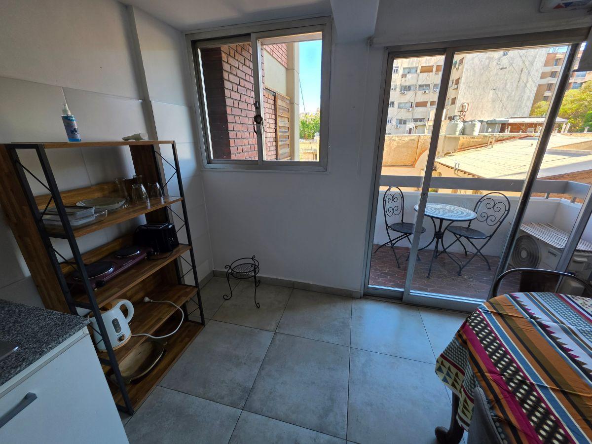 Foto de ¡Oportunidad! Se alquila departamento reciclado en Peatonal Sarmiento, imagen 5