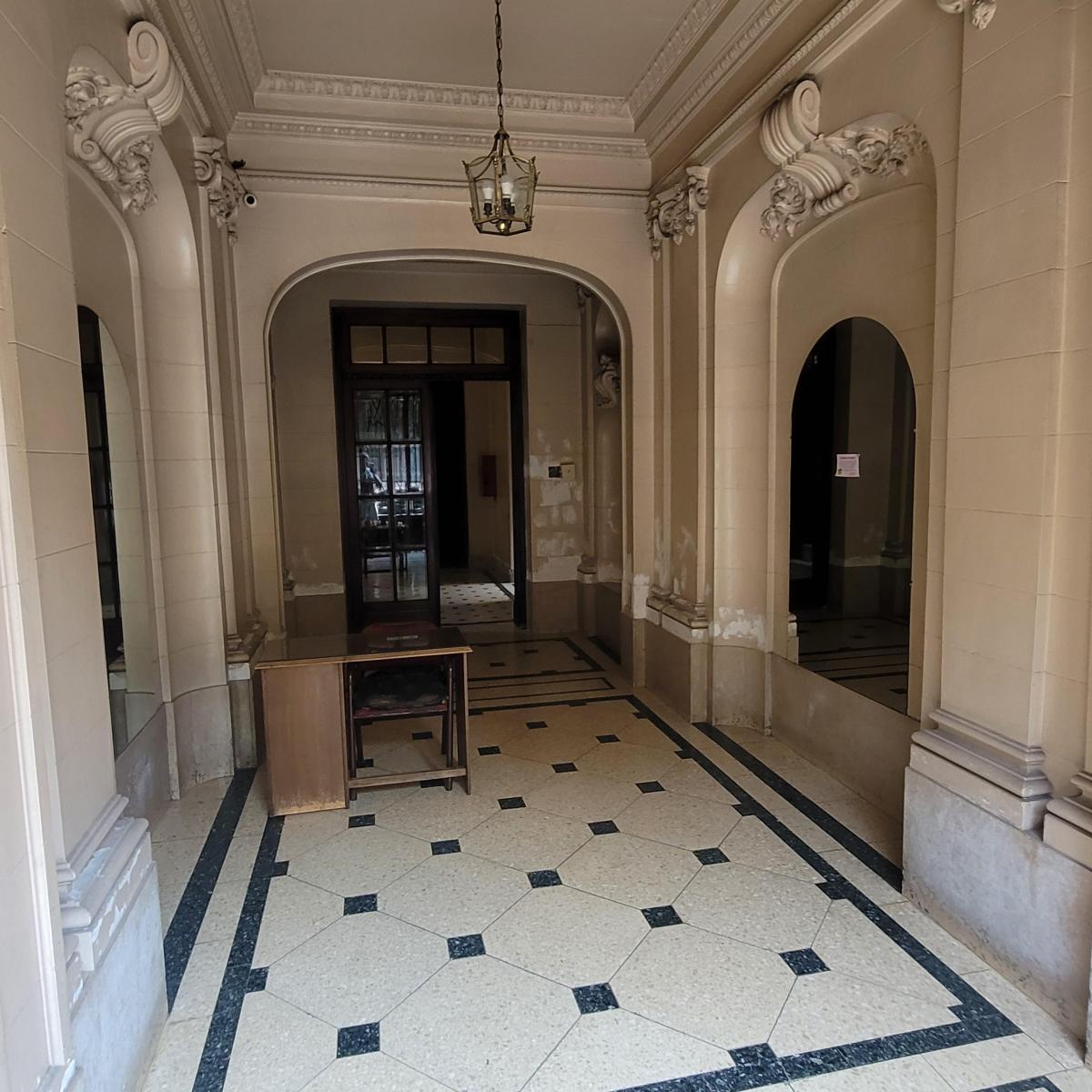 Venta Depto 3 Dorm, 2 Baños. Bajas Expensas. Apto Credito 4