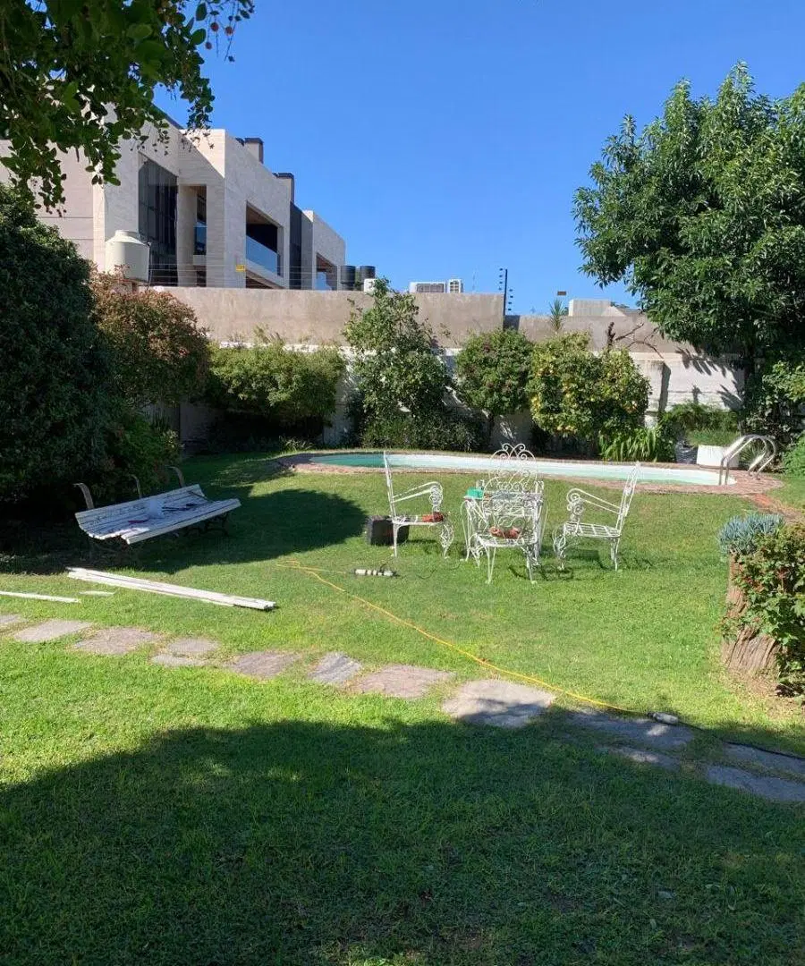VENTA CASA en CERRO DE LAS ROSAS - 3 dormitorios + monoambiente - USD 260.000 4