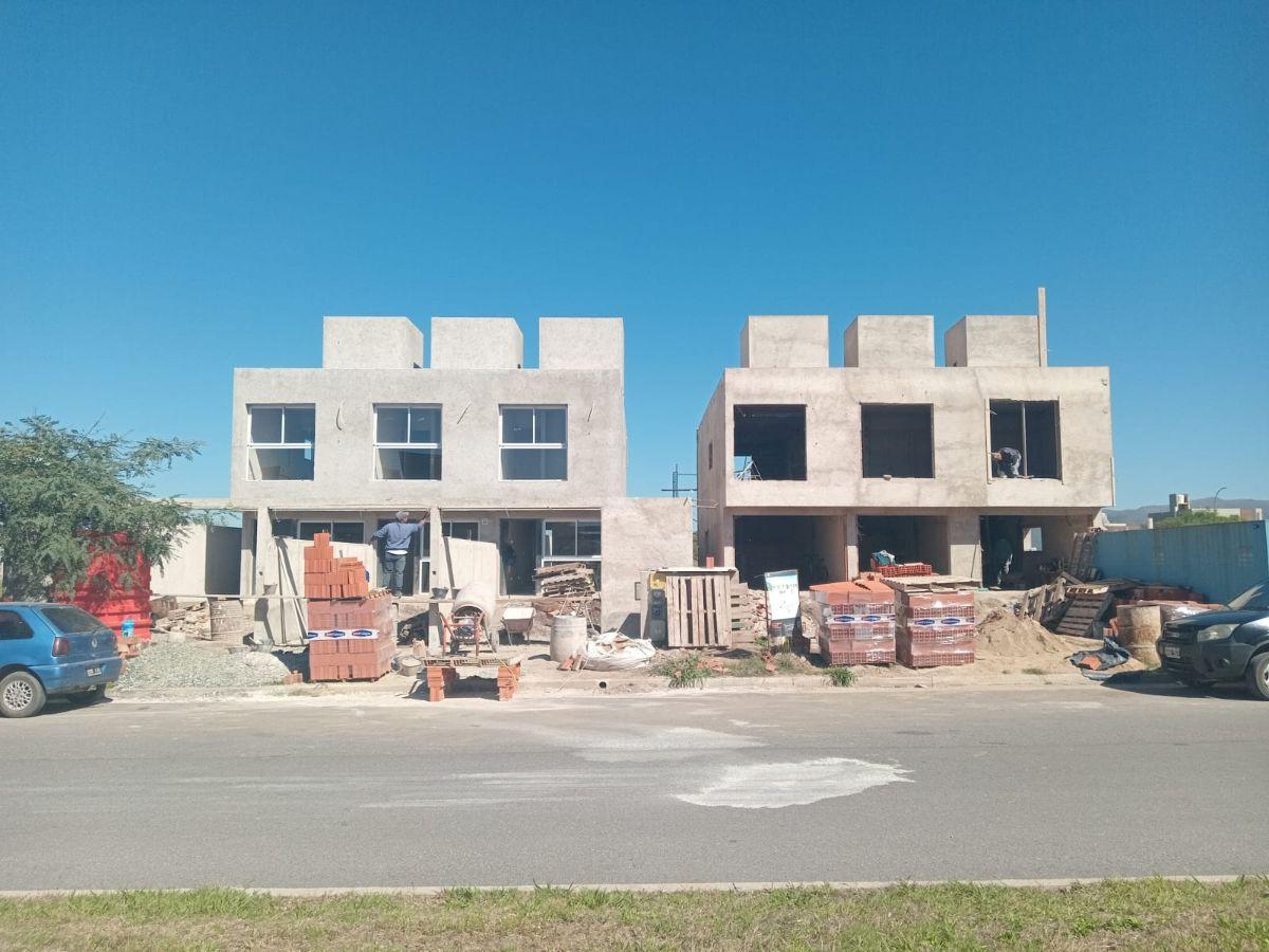DUPLEX – Alta Gracia – Barrio TRES GRACIAS – USD 78.000