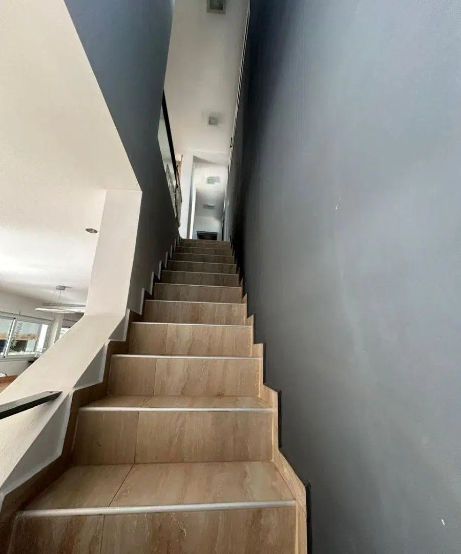 OPORTUNIDAD VENTA CASA VALLE ESCONDIDO, 3 DORMITORIOS. 5