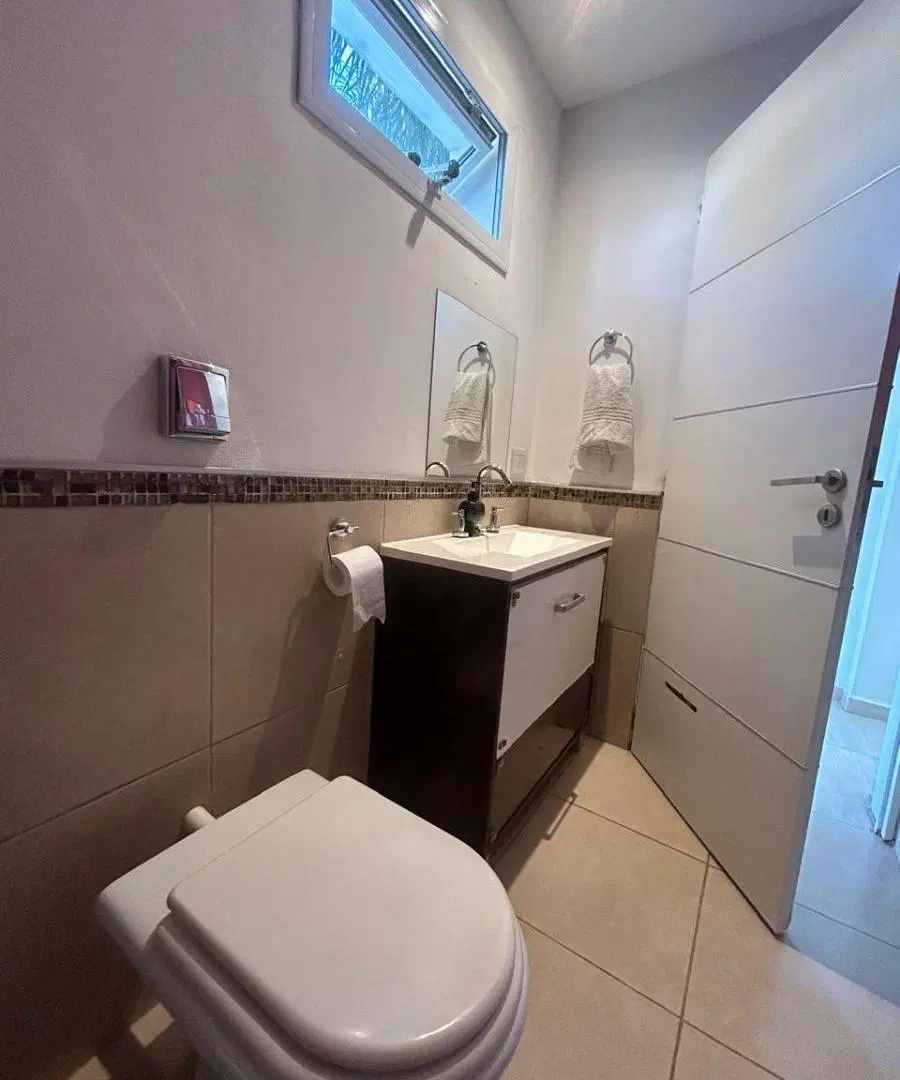 OPORTUNIDAD VENTA CASA VALLE ESCONDIDO, 3 DORMITORIOS. 3