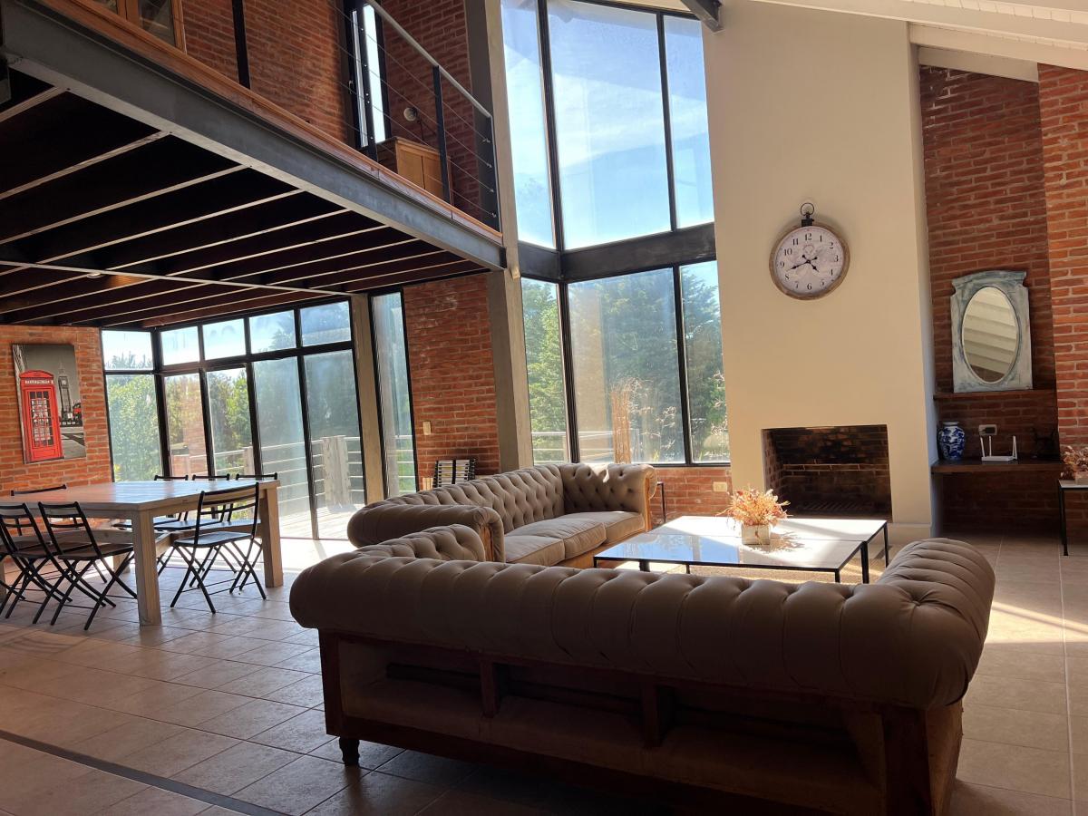 Casa en Venta Carilo 5