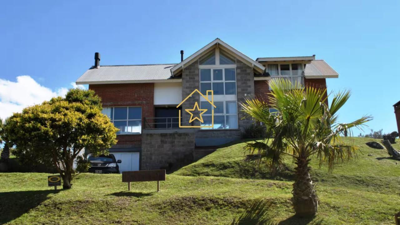 Casa en el corazón de Carilo para 8 personas