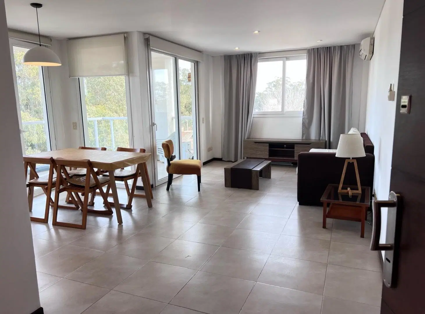 Alquiler Anual Pinamar - 2 Ambientes - 67m² - Losa Radiante - Amenities - Cochera cubierta. 3
