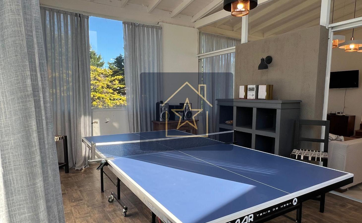 Foto de Casa en Alquiler para 12 personas Carilo - piscina climatizada, imagen 4