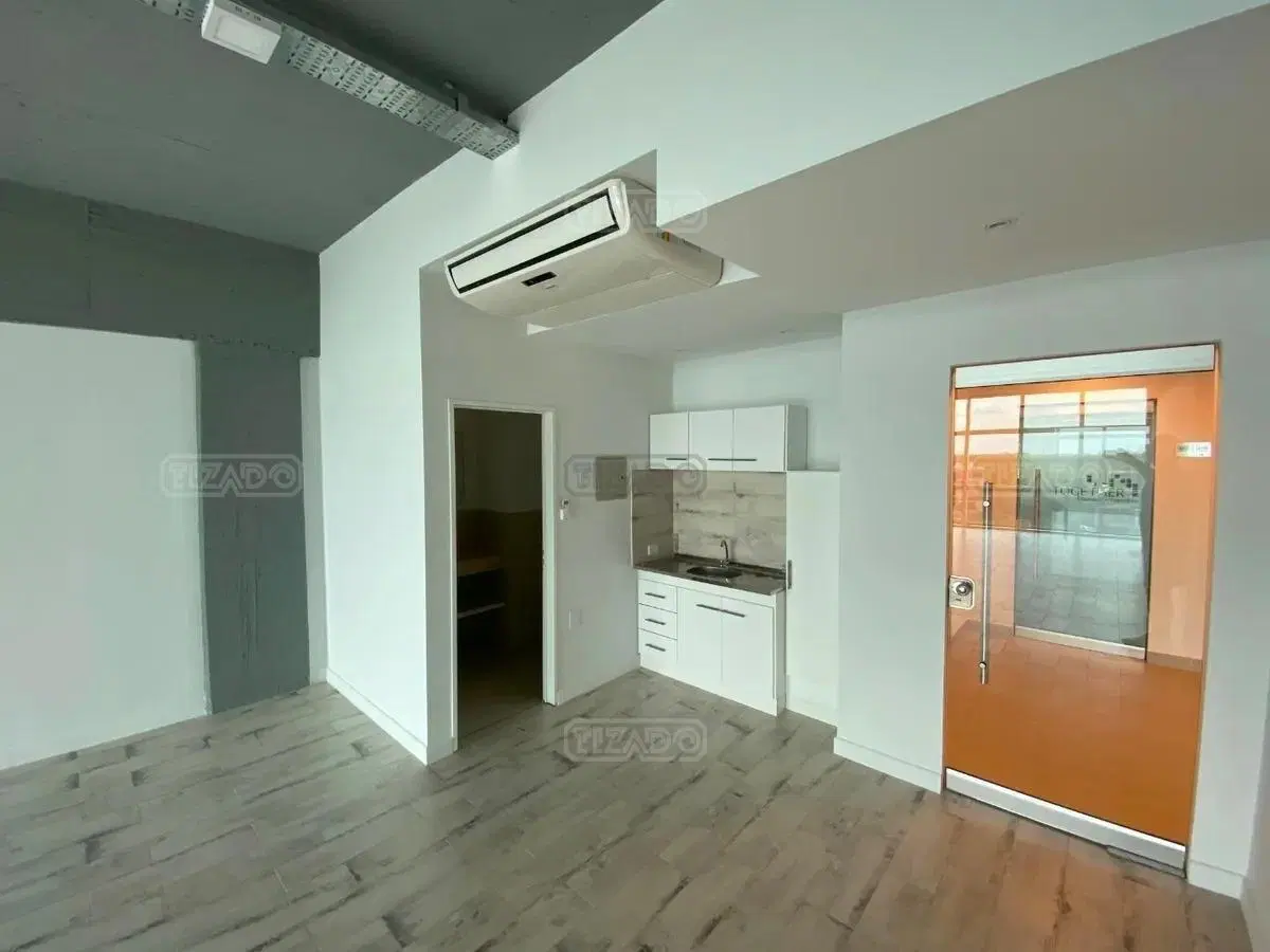 Oficina en Alquiler en Office Park Plaza, Pilar, G.B.A. Zona Norte 5