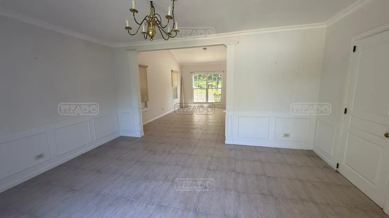 Casa Chalet  en Venta en La Lomada, Pilar, G.B.A. Zona Norte 5