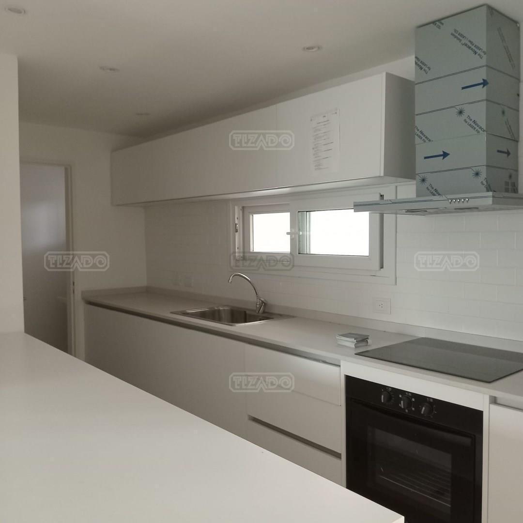 Foto de Departamento 3 ambientes con Jardin en Venta. Zug Caamaño. La Lonja, imagen 5