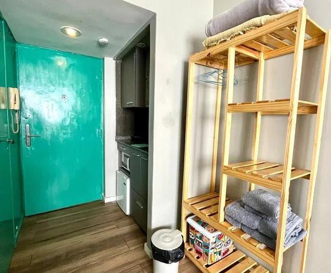 VENTA MONOAMBIENTE MONSERRAT UADE AIRBNB-PERMUTA 4