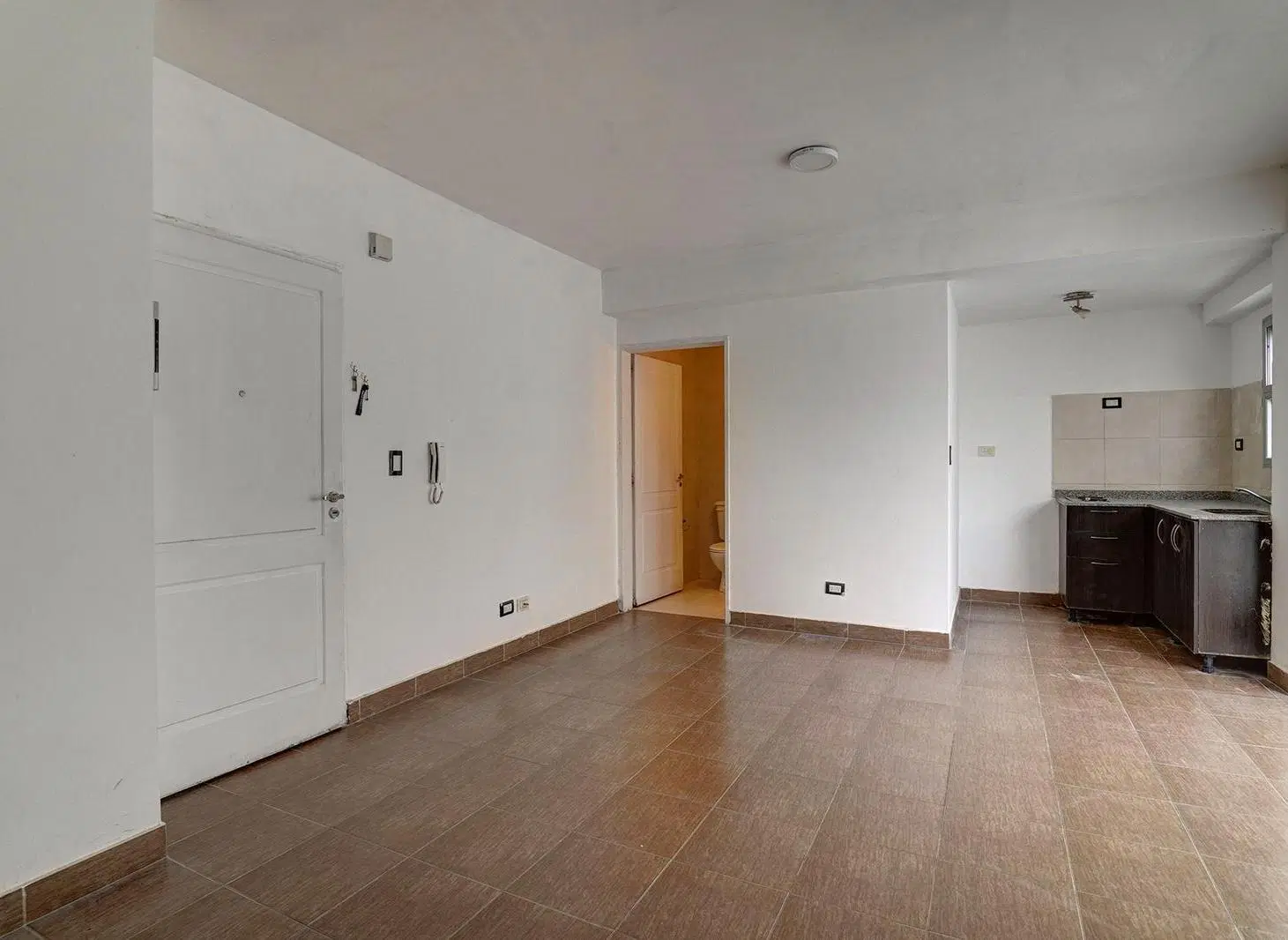 VENTA DEPTO MONOAMBIENTE CON COCHERA EN SAN CRISTOBAL 5