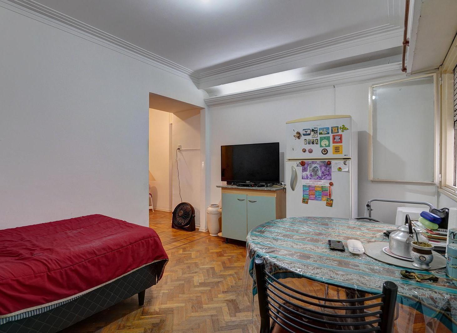 Foto de VENTA DEPTO 2 AMB EN FLORES, imagen 2