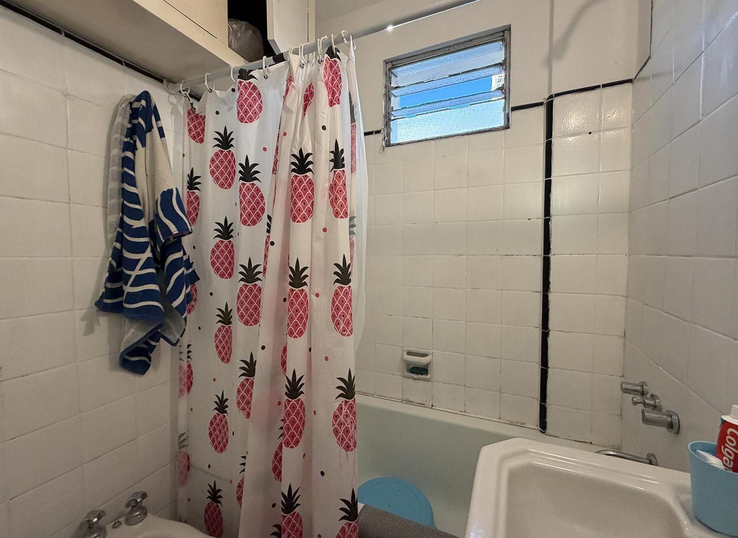 Foto de VENTA DEPTO 2 AMB EN FLORES, imagen 3