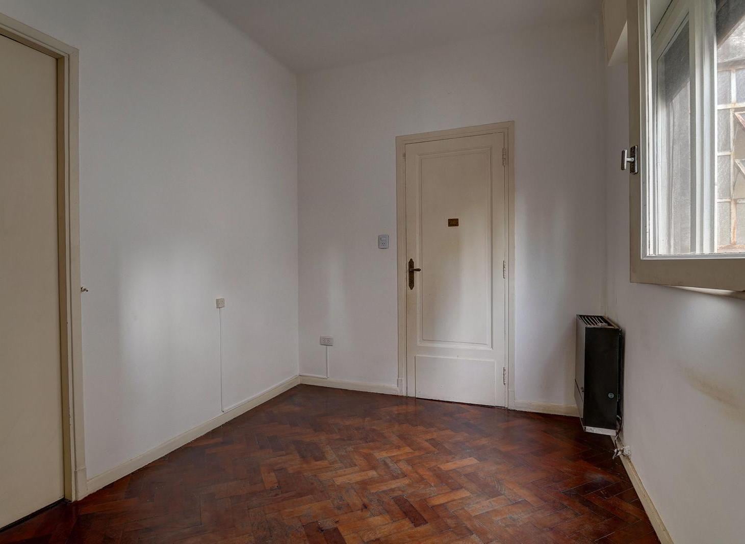 Foto de VENTA PH 3 AMB CON TERRAZA PROPIA EN BOEDO, imagen 1