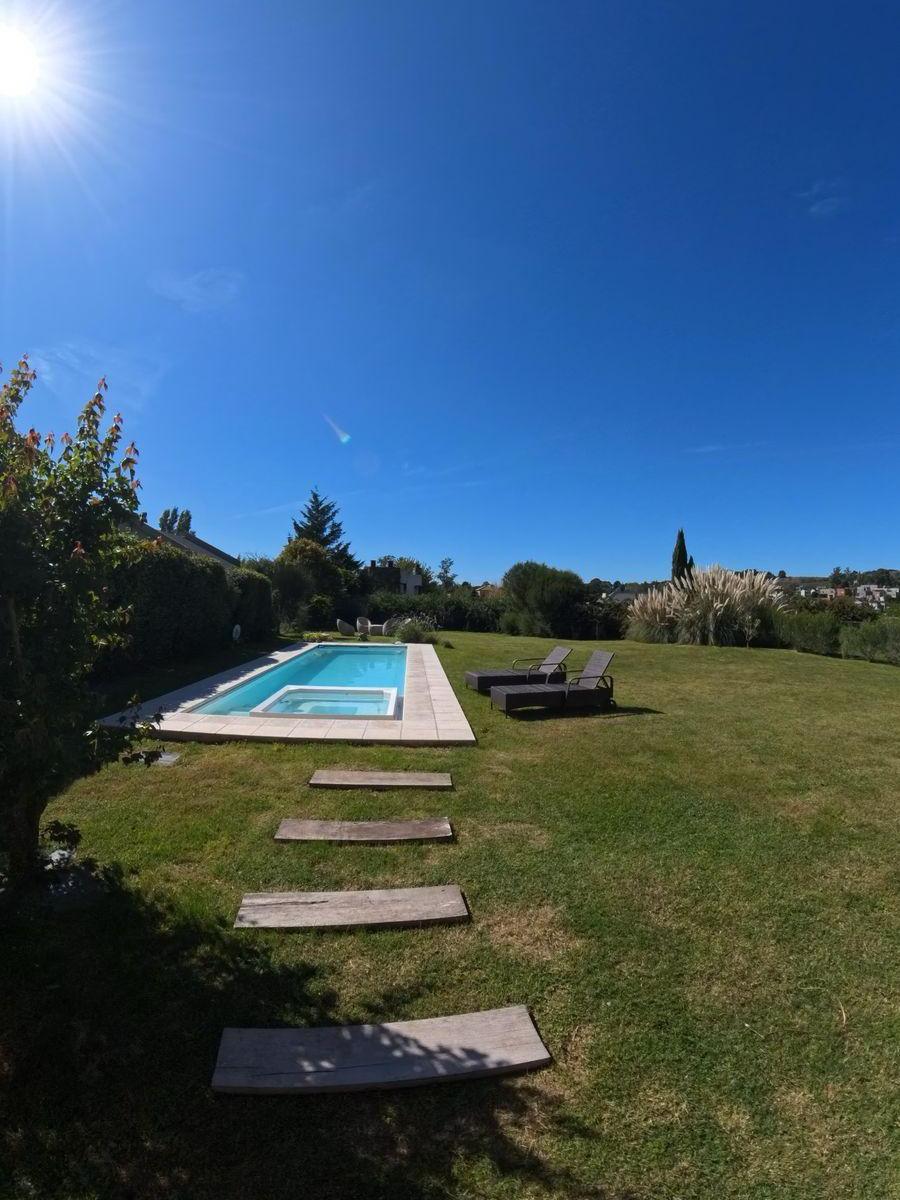 En Venta - Tacuari Al 700 1