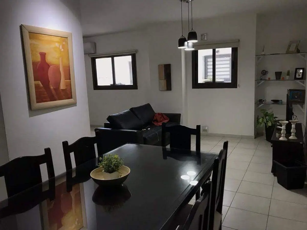 Excelente Departamento. Zona residencial. Sin muebles 2