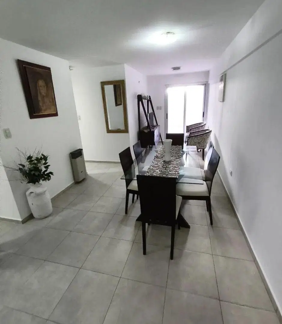 Excelente. Departamento 1 dormitorio. Zona residencial 3