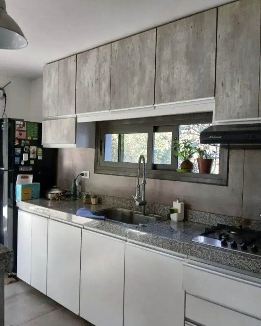 Excelente. Casa 3 dormitorios. Zona residencial 4