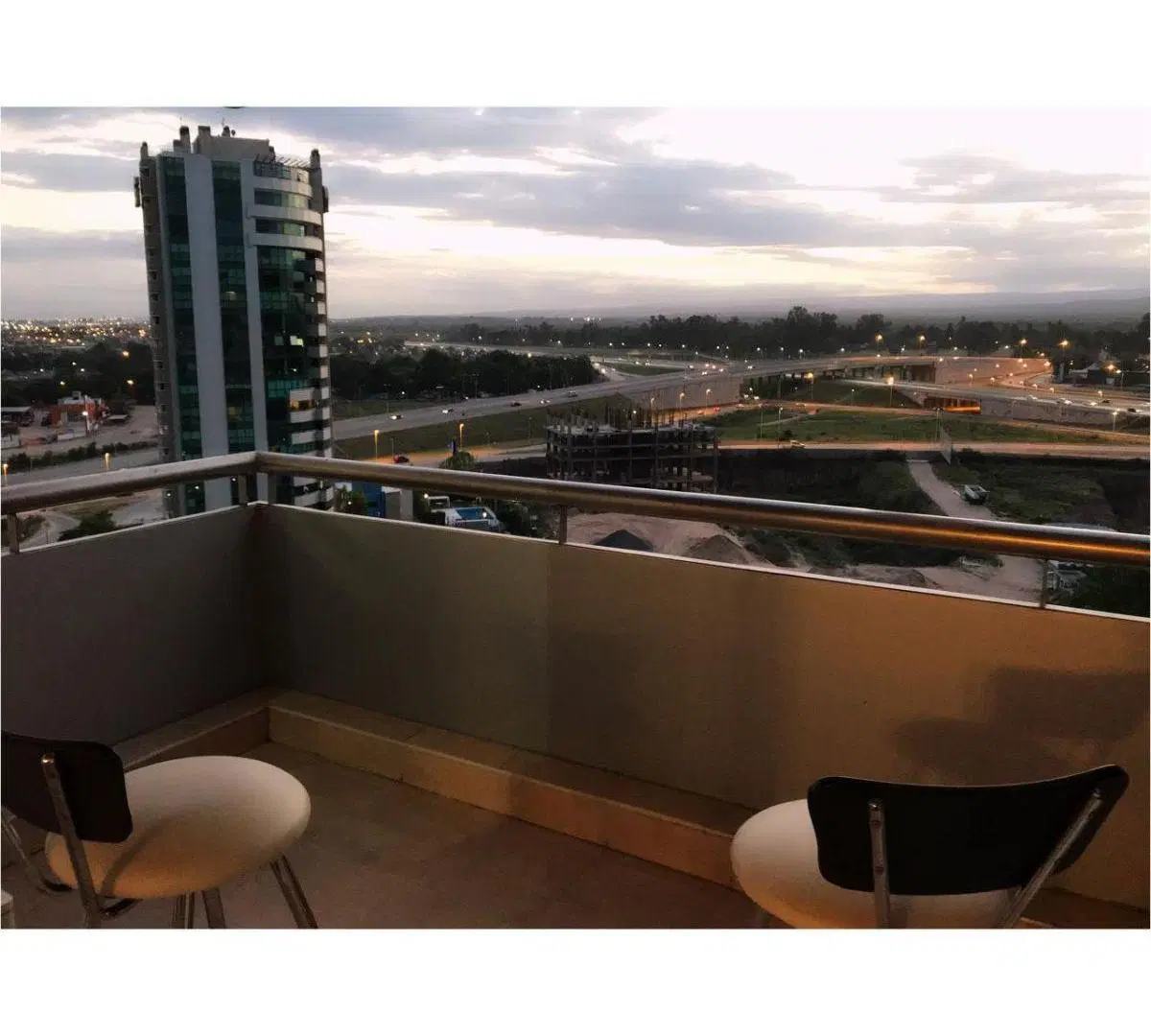 Departamento amoblado Alto Villa Sol 1