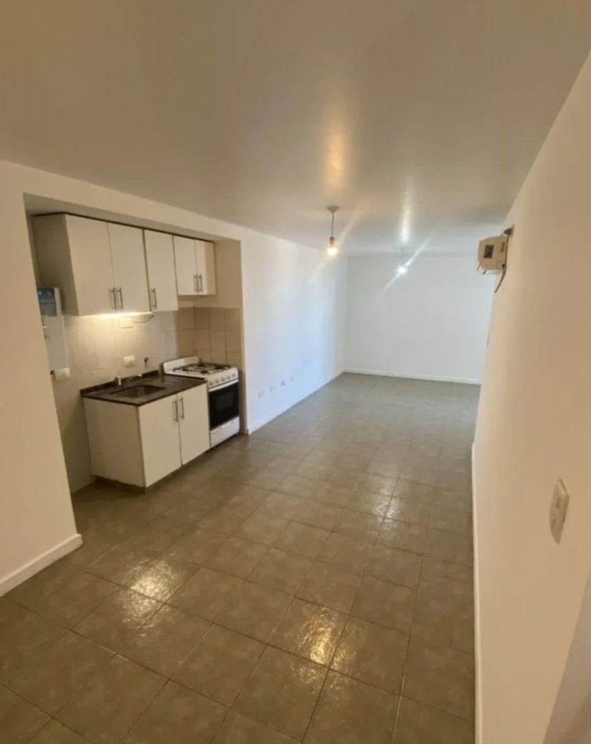 Excelente. Departamento 1 dormitorio. Zona residencial