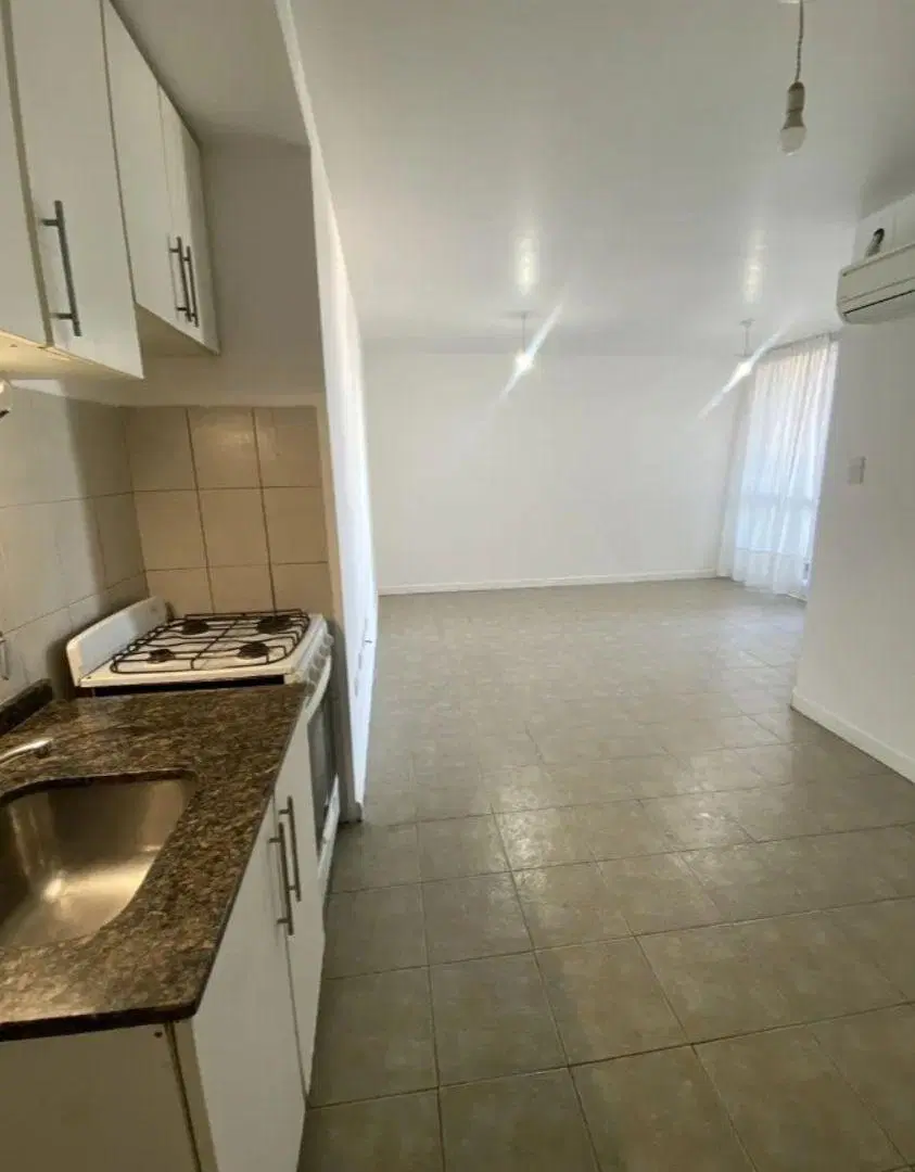 Excelente. Departamento 1 dormitorio. Zona residencial 2