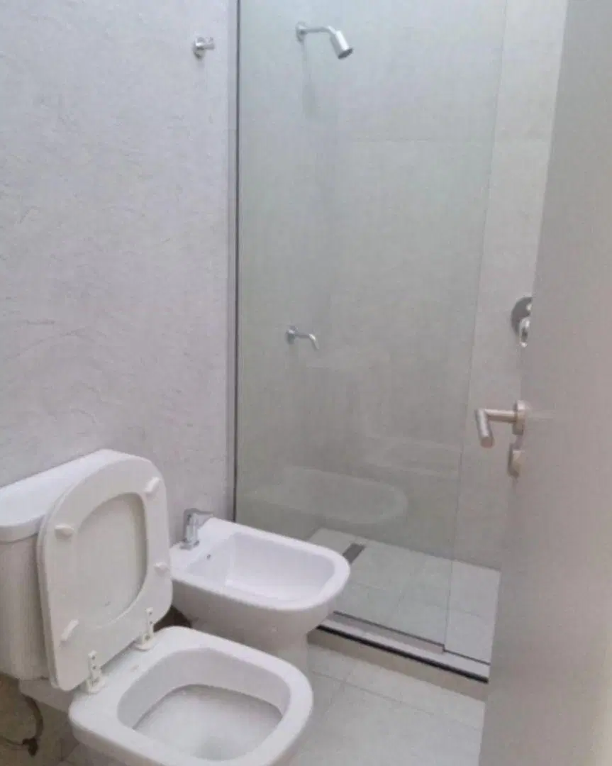 Excelente. Duplex 3 dormitorios. Zona residencial 4
