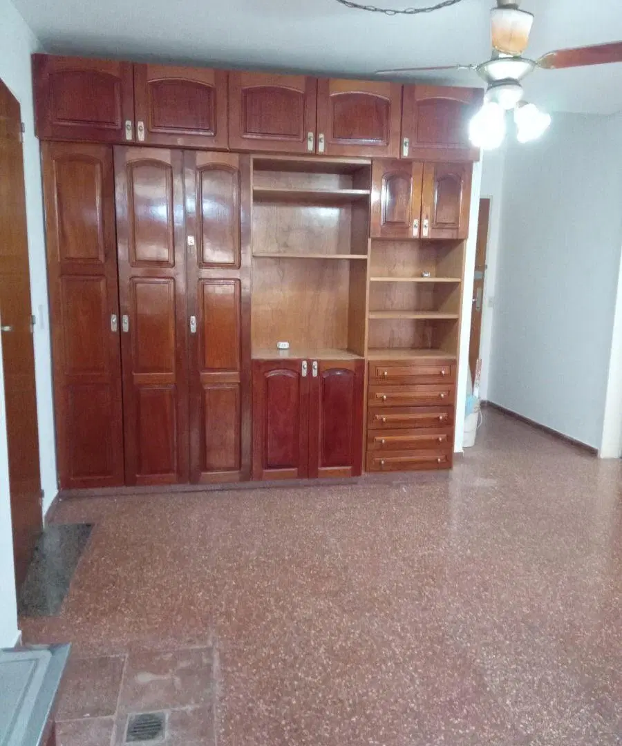 Excelente. Departamento 3 dormitorios. Zona residencial 5