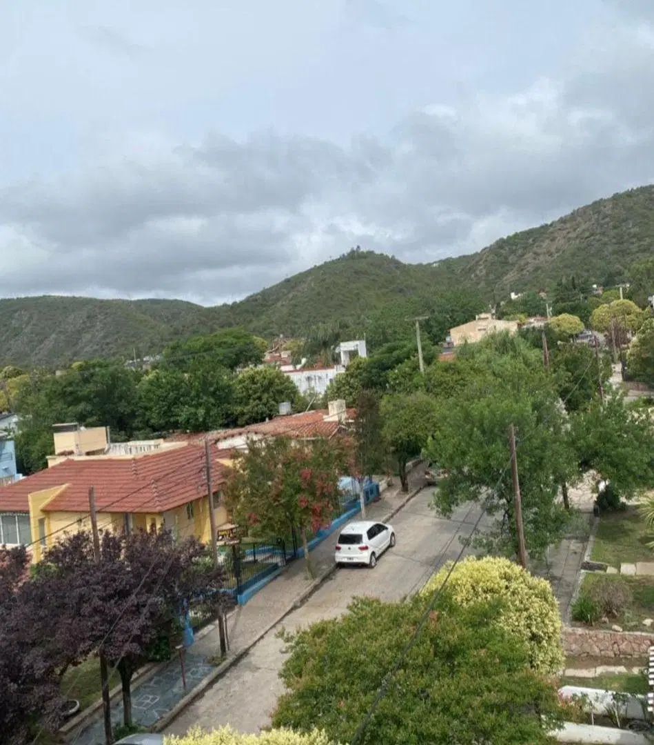 Excelente. Departamento 2 dormitorios. Zona residencial 3