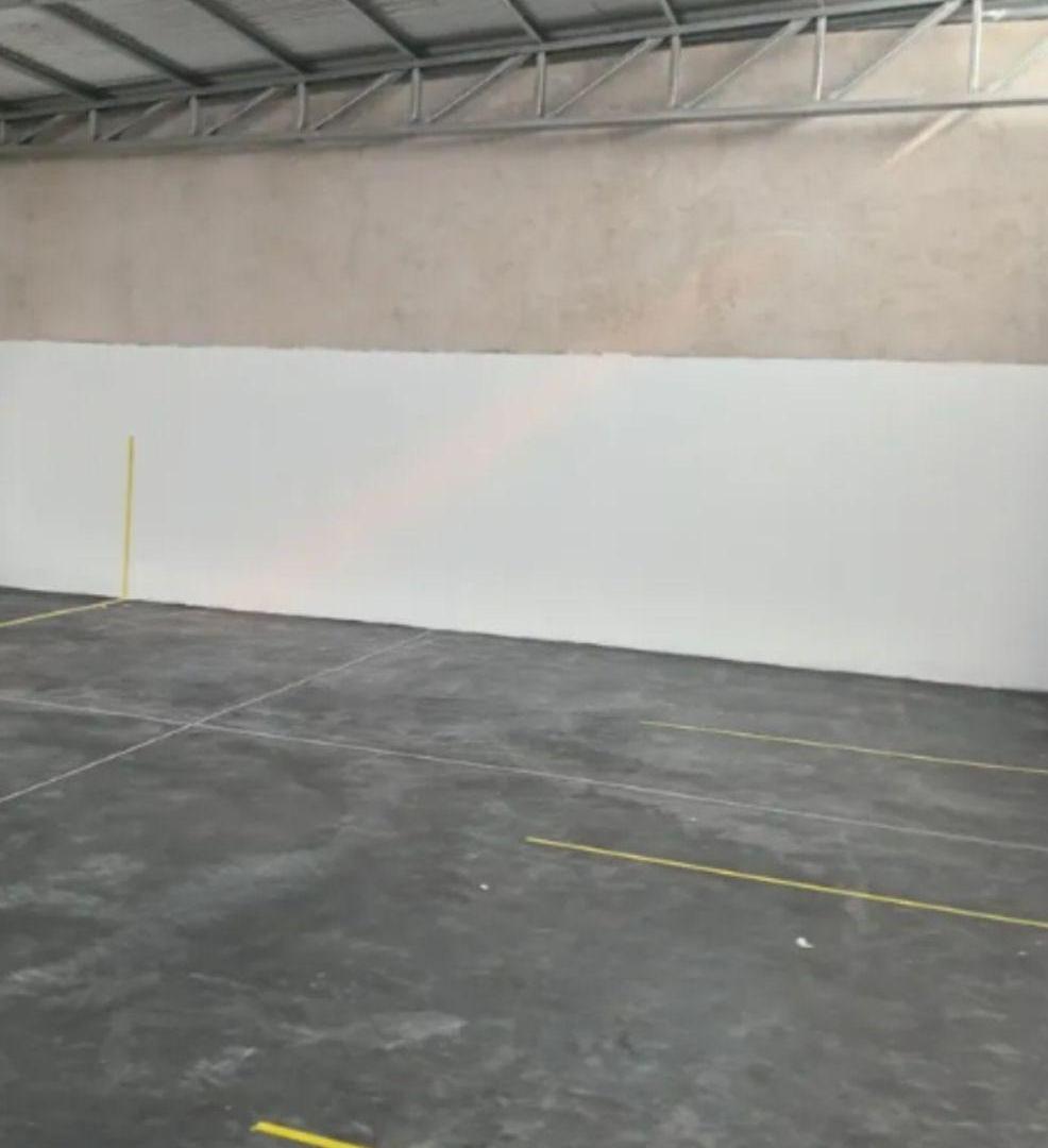 Foto de Excelente. Local comercial - Galpón, imagen 2