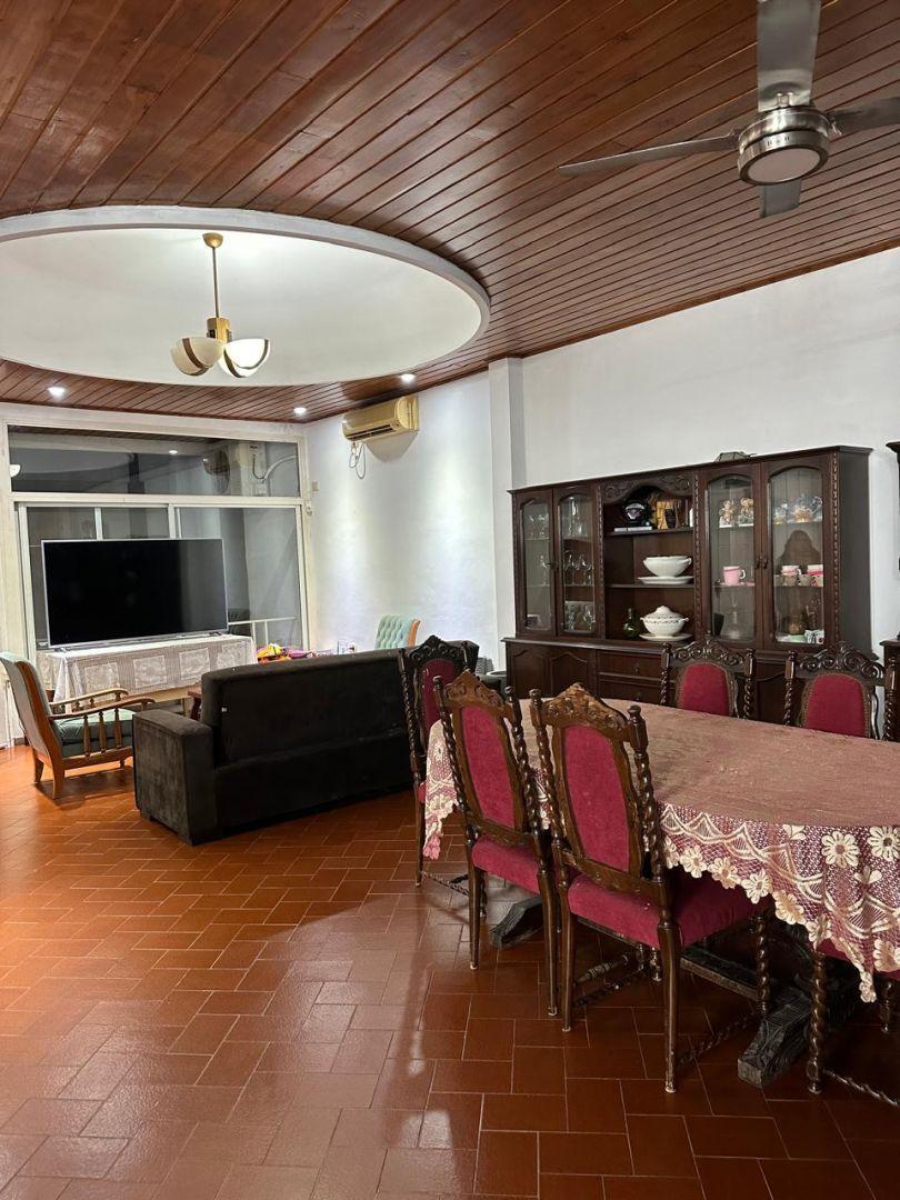 Foto de Gran Casa en Guadalupe, Riobamba al 7300, imagen 2