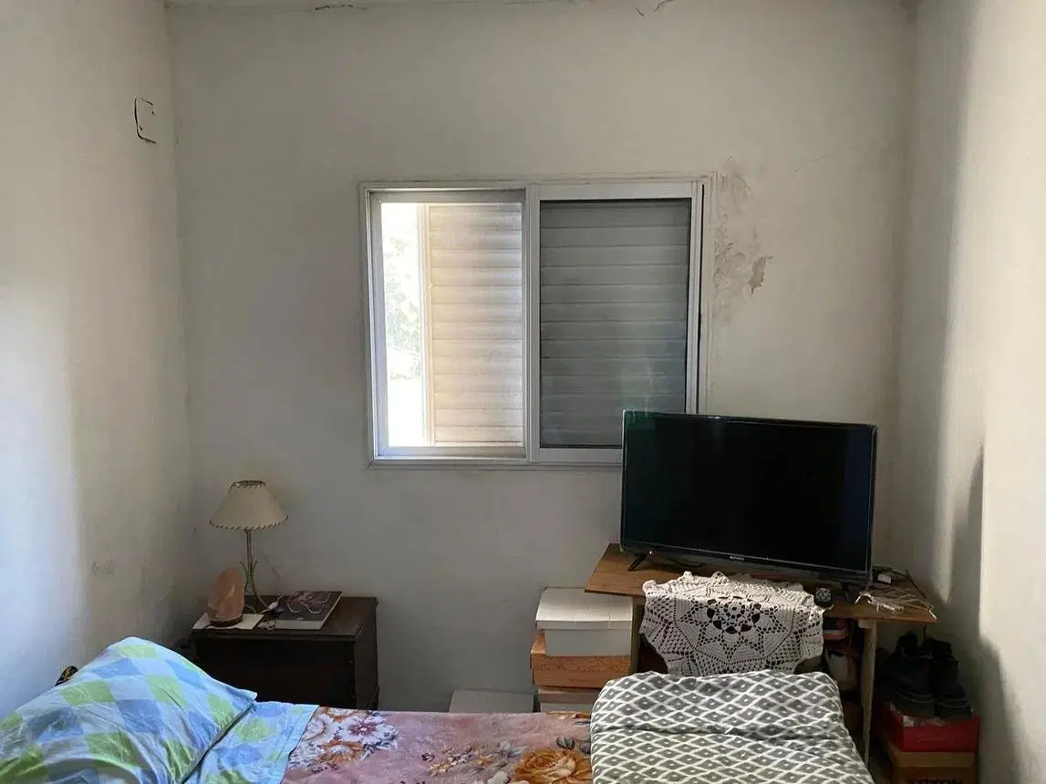 ¡Dos viviendas en una! Casa de 3 Dormitorios Depto de 2 Dormitorios a metros de Bv. Pellegrini 8