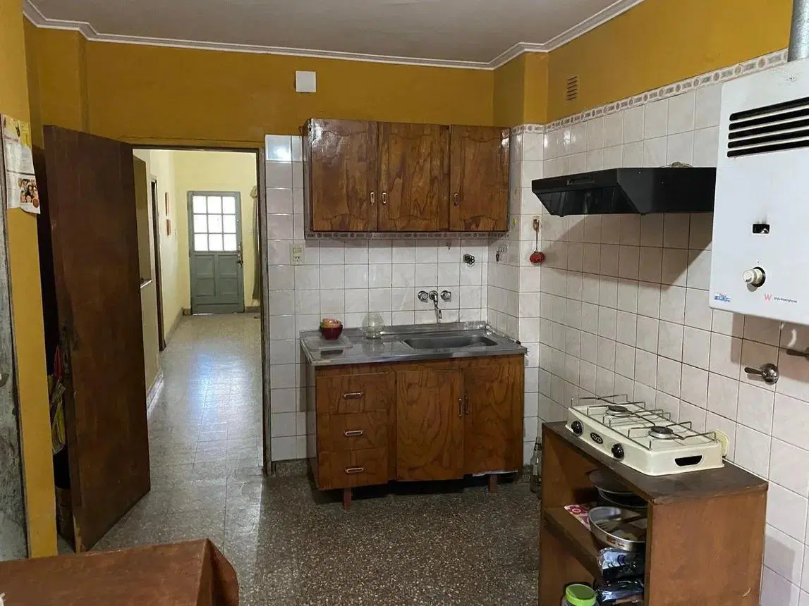 Casa de 3 Dormitorios a 1 cuadra de Bv 3