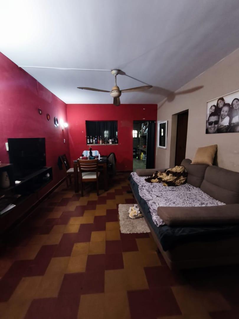 Foto de OPORTUNIDAD DE INVERSIÓN EN COLASTINÉ NORTE! Lote de 587 m² con 3, imagen 4