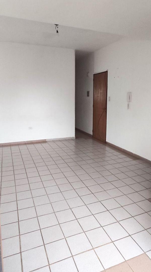Foto de Departamento de un dormitorio con balcón, imagen 3