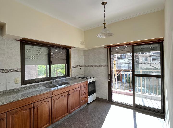 Departamento en Alquiler en Quilmes 3