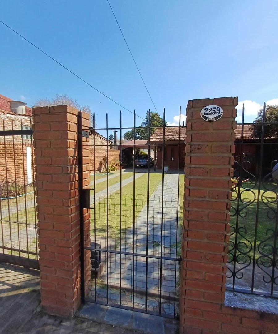Foto de Hermosa Casa con pileta y parrilla en Ituzaingó Sur, imagen 5